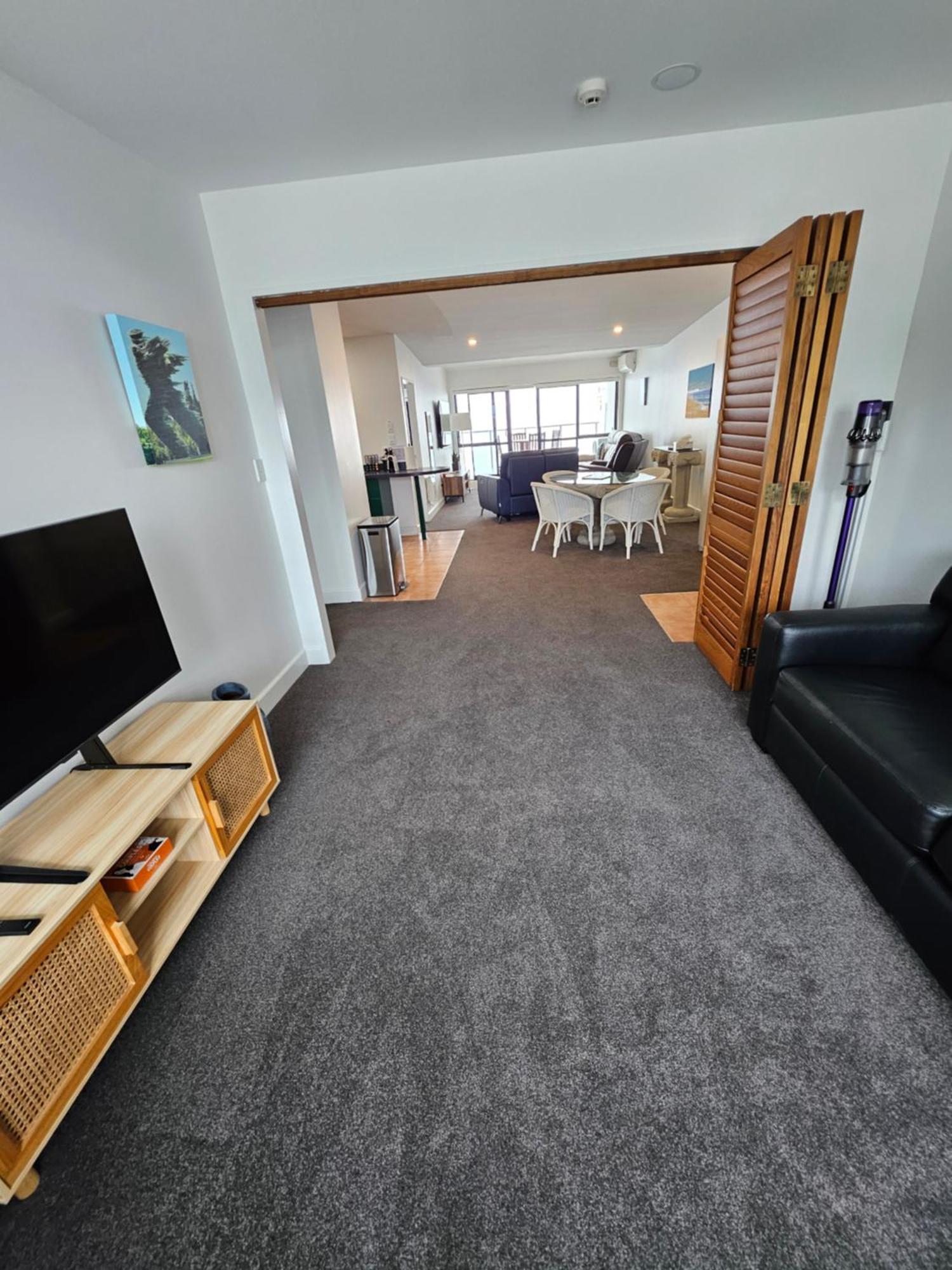 Luxury Beach Escape - 6 Adams Ave Mt Maunganui ماوْنت مونغانيو المظهر الخارجي الصورة